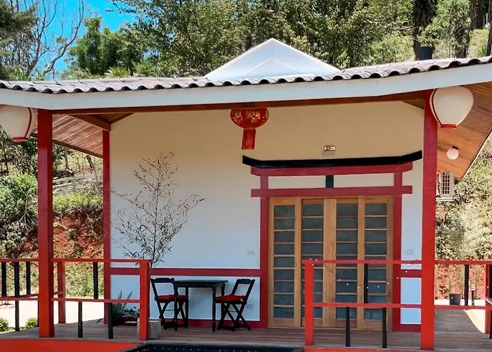 Mundarium Chales Tematicos